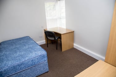 3 bed flat, Oxheys Street, Plungington, Preston, PR17PS - Image 7